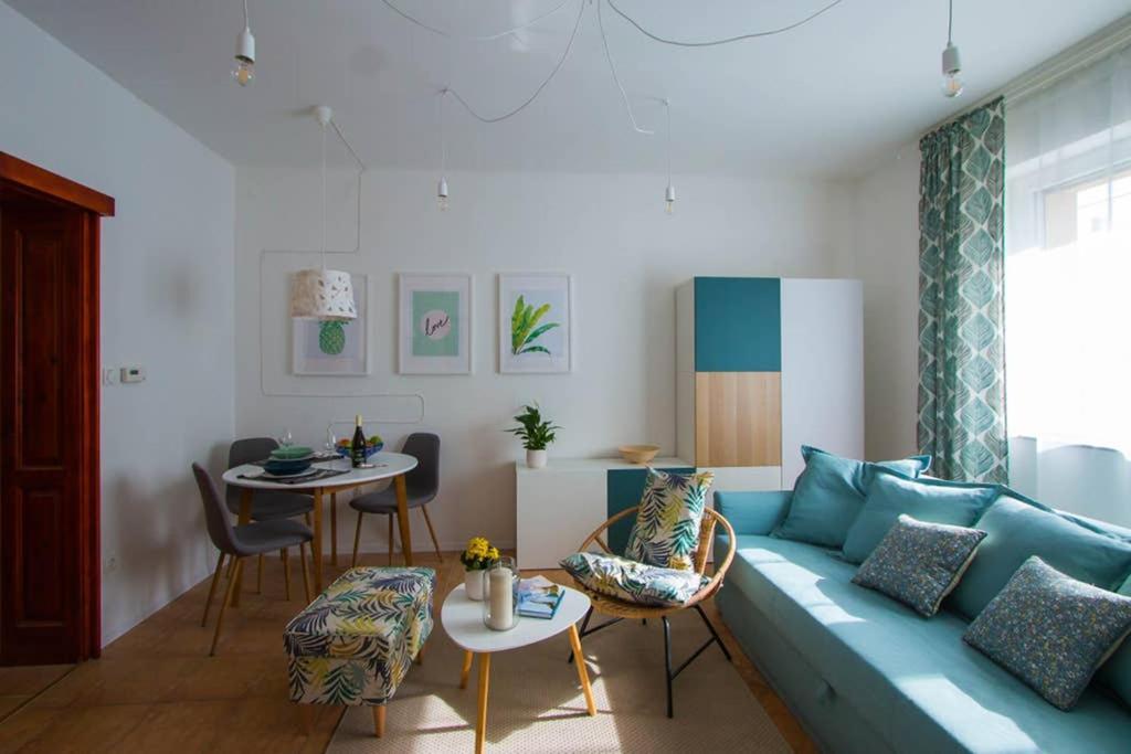 Teubel Apartman 2 Székesfehérvár Eksteriør billede
